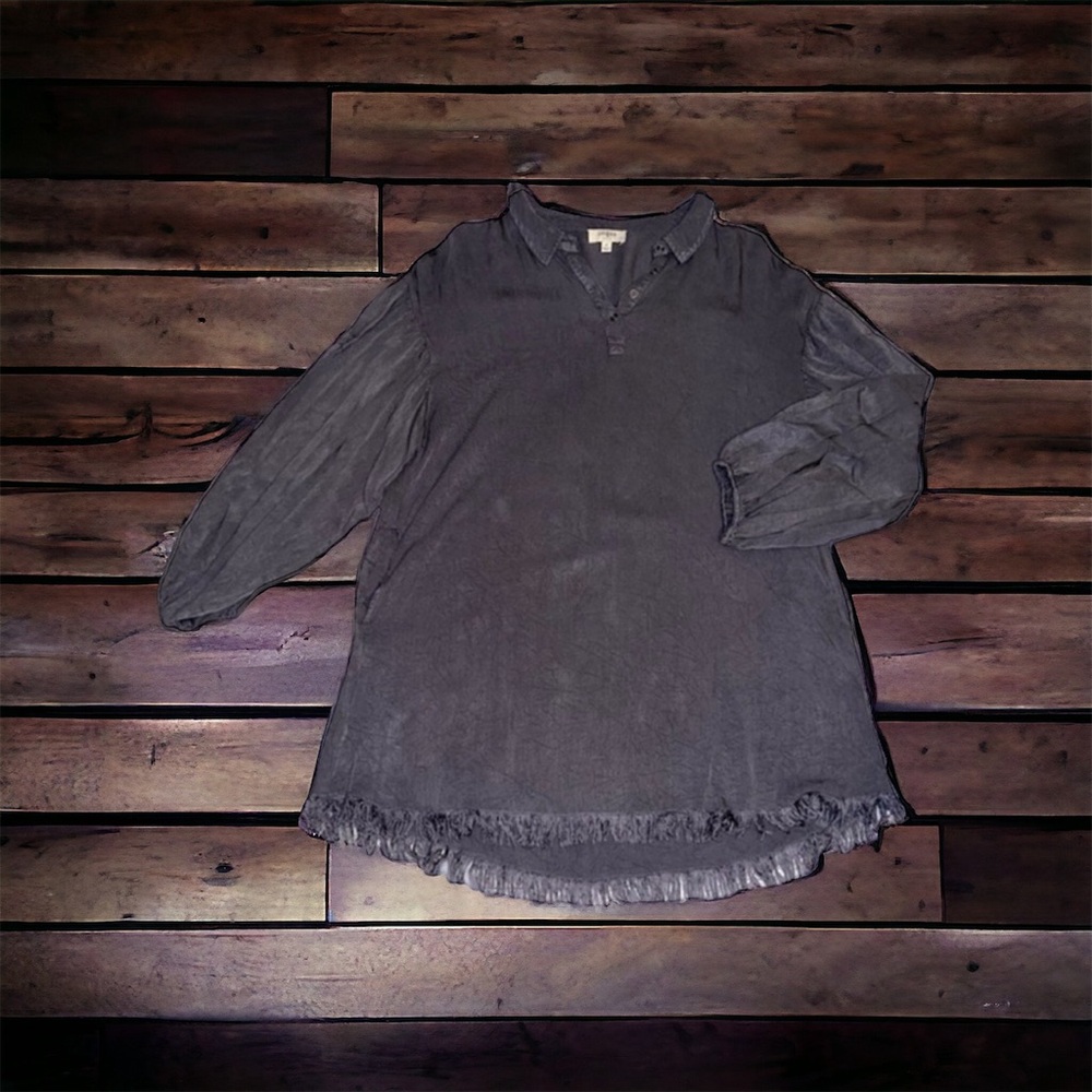 Umgee from Hope’s boutique charcoal collared dress
